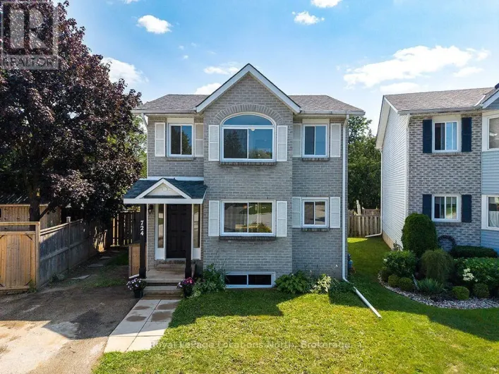724 STE MARIE STREET, Collingwood