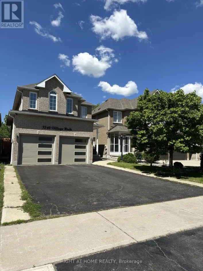7240 VILLAGE WALK, Mississauga