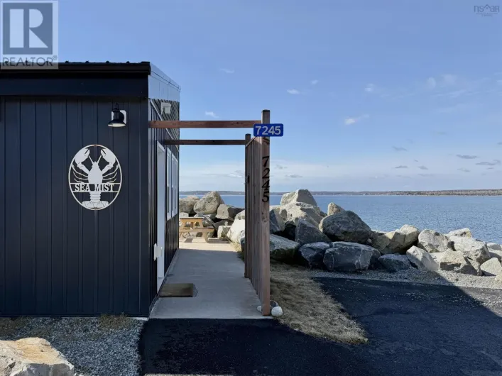 7243/7245 Highway 3, Summerville Centre