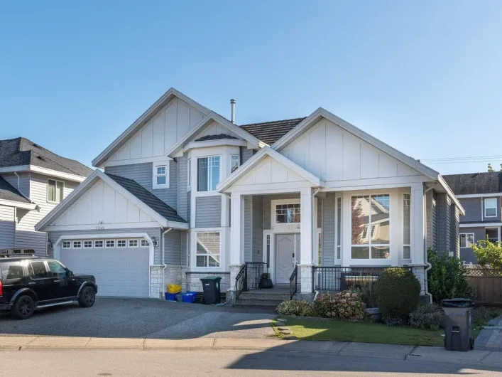 7246 202 STREET, Langley