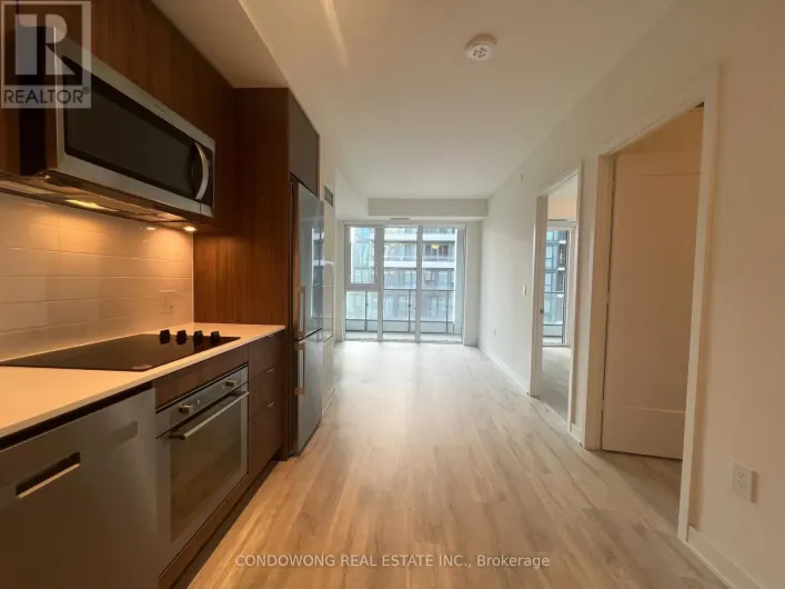 725 - 60 PRINCESS STREET, Toronto