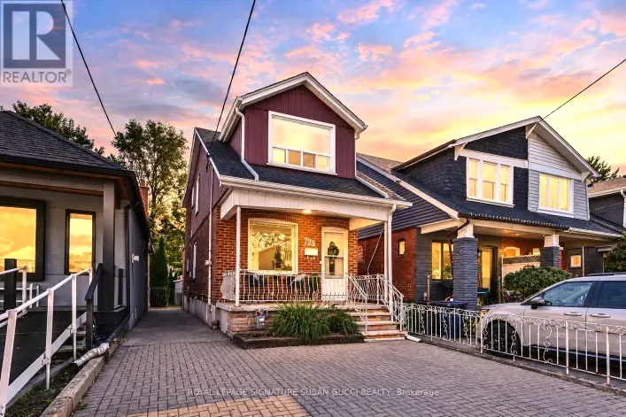 725 SAMMON AVENUE, Toronto