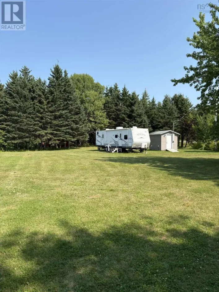 7256 Highway #16 Highway, Halfway Cove