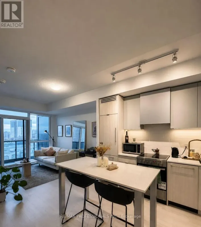 726 - 10 GIBBS ROAD, Toronto