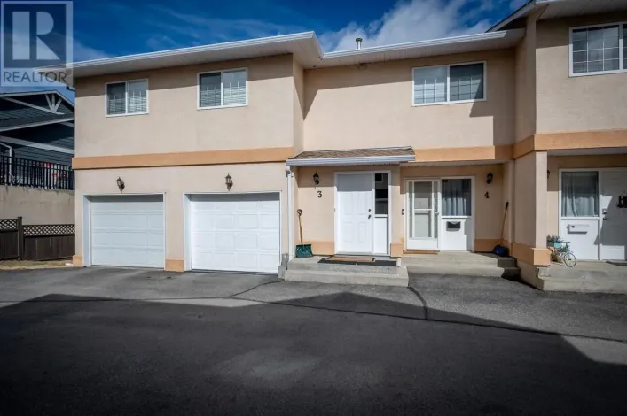 726 DUNROBIN Drive Unit# 4, Kamloops