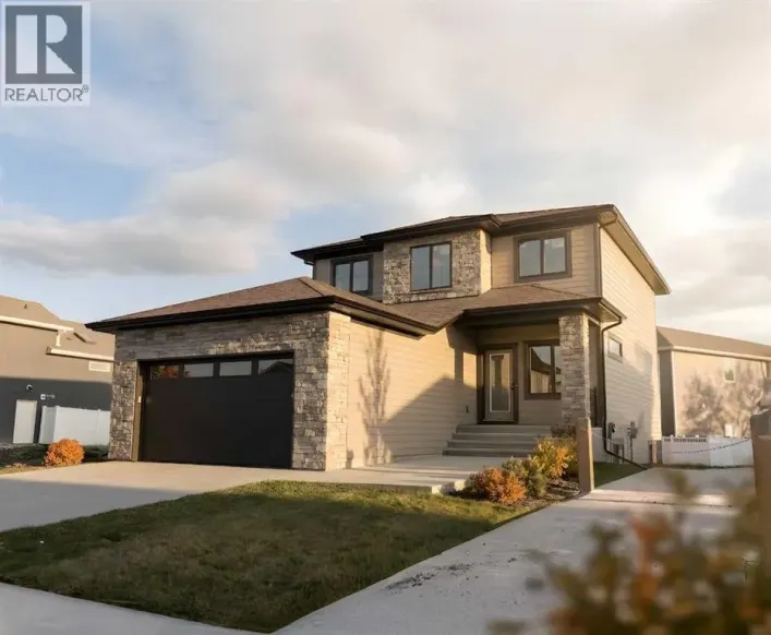 726 Sixmile End S, Lethbridge