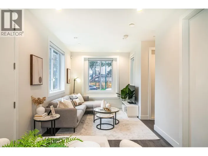 7261 E SHERBROOKE STREET, Vancouver