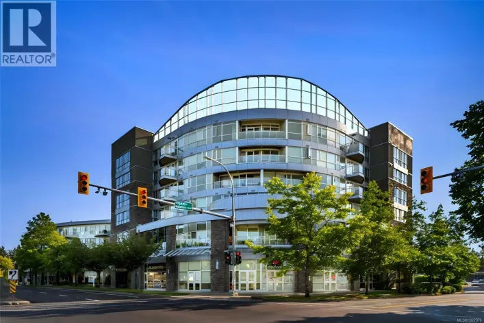 727 2745 Veterans Memorial Pkwy, Langford