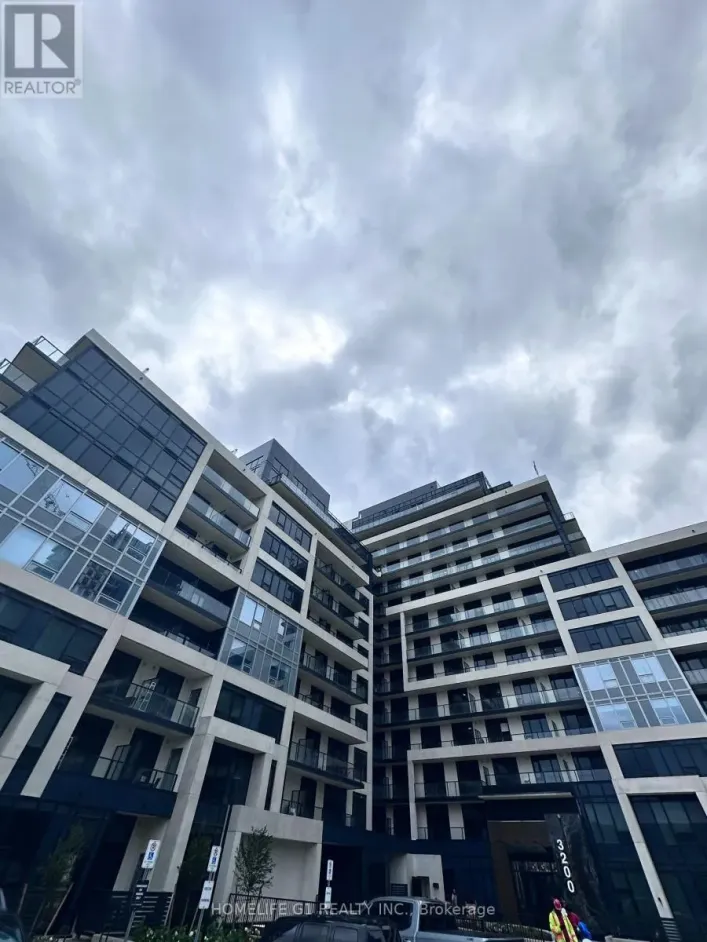 727 - 3200 WILLIAM COLTSON AVENUE, Oakville