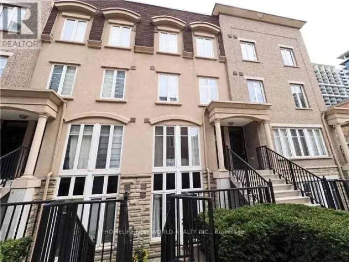 727 - 42 WESTERN BATTERY ROAD, Toronto