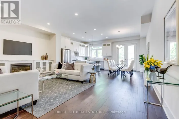 727 EBONY AVENUE, Mississauga