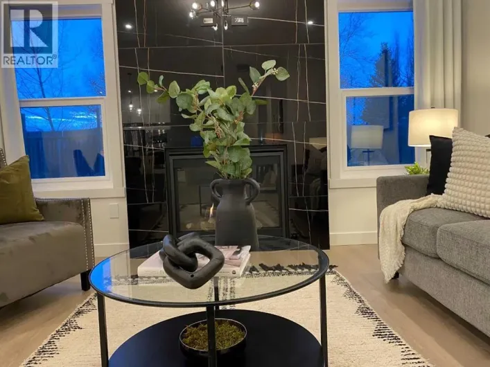 727 Mandalay Avenue NW, Carstairs