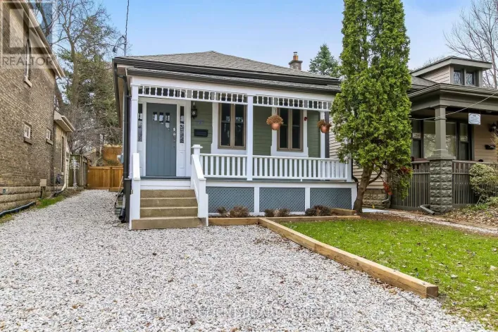 727 QUEENS AVENUE S, London East