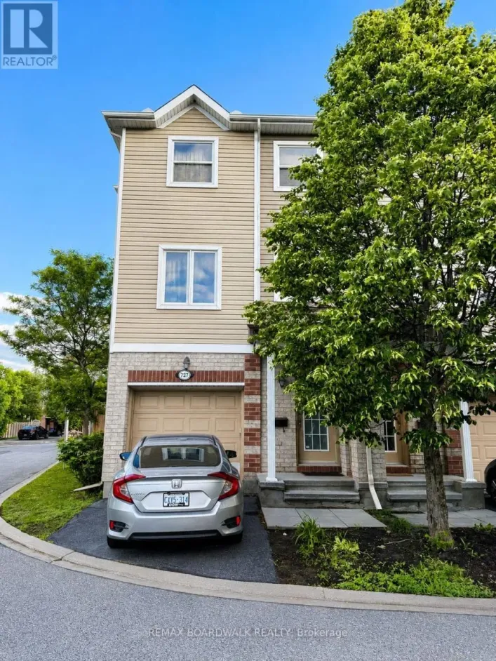 727 SANIBEL PRIVATE, Ottawa