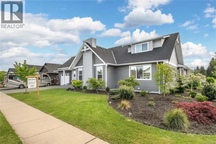 727 Sitka St, Campbell River