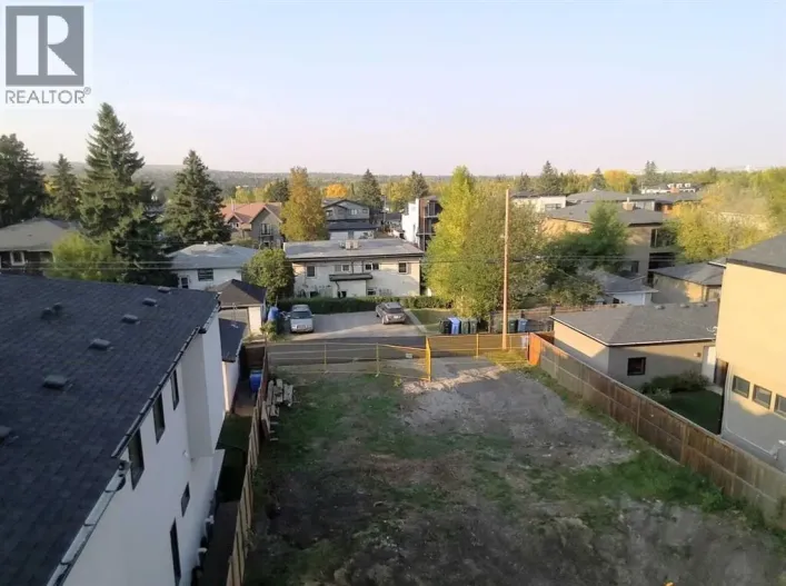 728 24 Avenue NW, Calgary