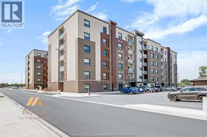 728 BROWNSTONE Unit# 301, Lakeshore