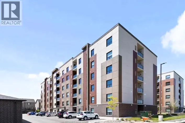 728 BROWNSTONE Unit# 303, Lakeshore