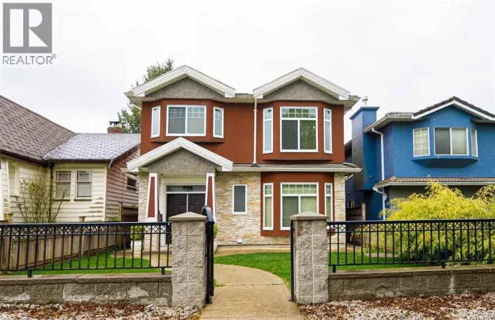 728 E 49TH AVENUE, Vancouver