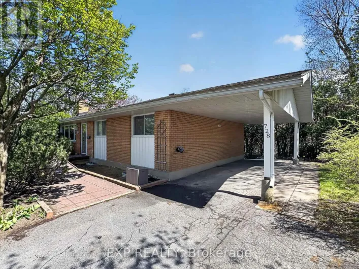 728 FIELDING DRIVE, Ottawa