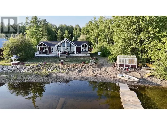 7285 PETERSON ROAD, Fraser Lake