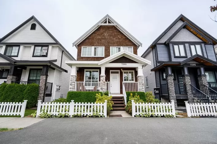 7289 194A STREET, Surrey