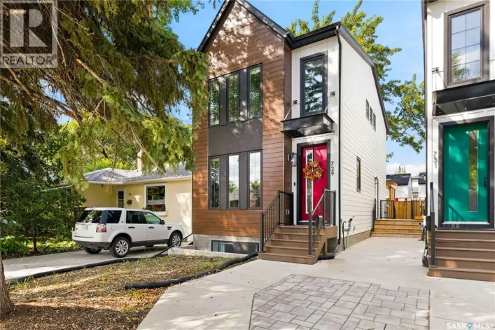 House for sale: 729 1st STREET E, Saskatoon