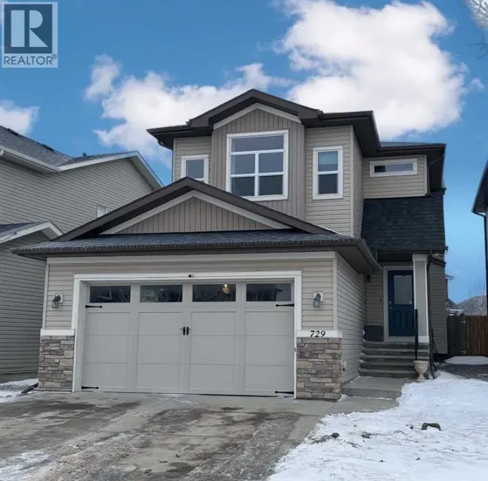729 Hampton Hills Drive NE, High River