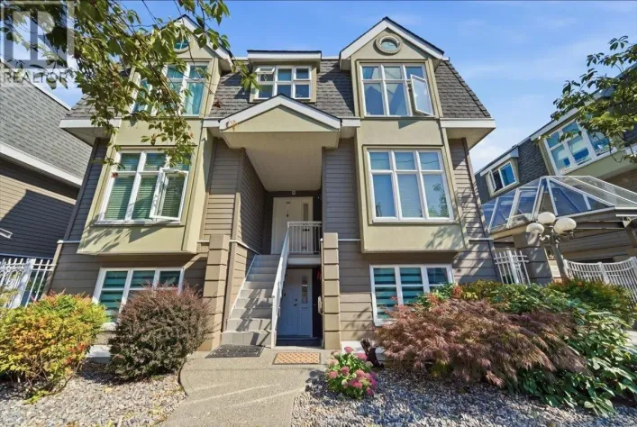 729 W 7TH AVENUE, Vancouver