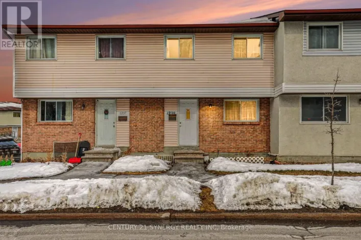 73 - 1239 BOWMOUNT STREET, Ottawa