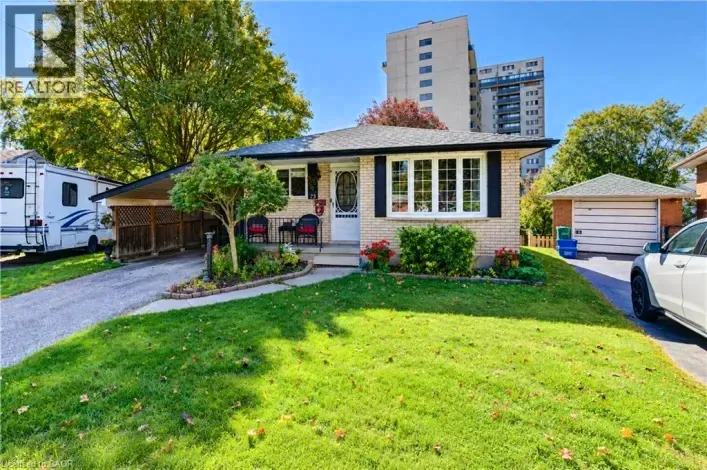 73 BELTON Drive, Kitchener