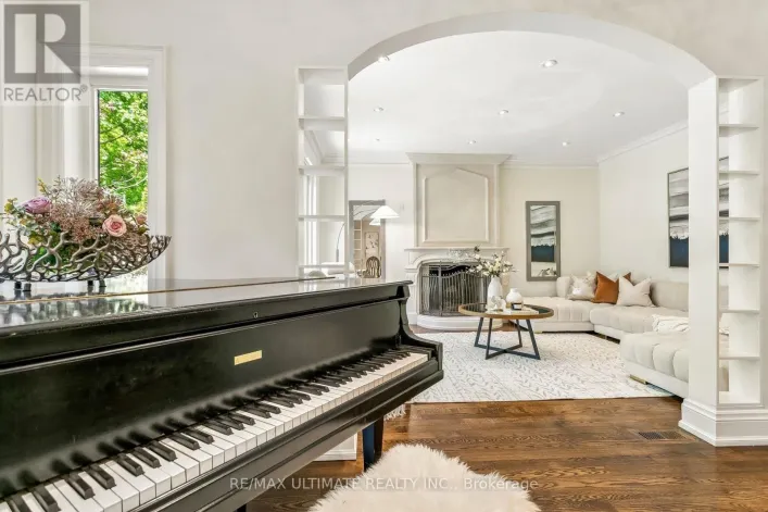 73 BONNYVIEW DRIVE, Toronto