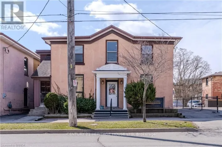 73 CHATHAM STREET, Brantford