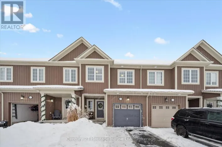 73 COURTNEY STREET, Centre Wellington