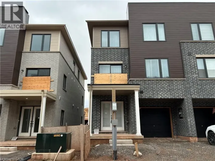 73 DRYDEN Lane, Hamilton