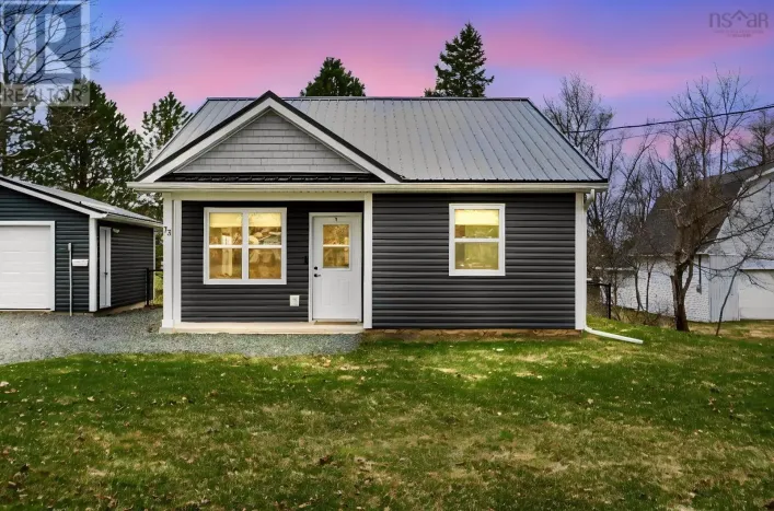73 East Court Road, Bible Hill