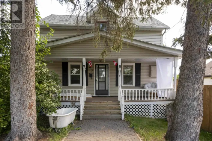 73 EMPRESS AVE N, Thunder Bay