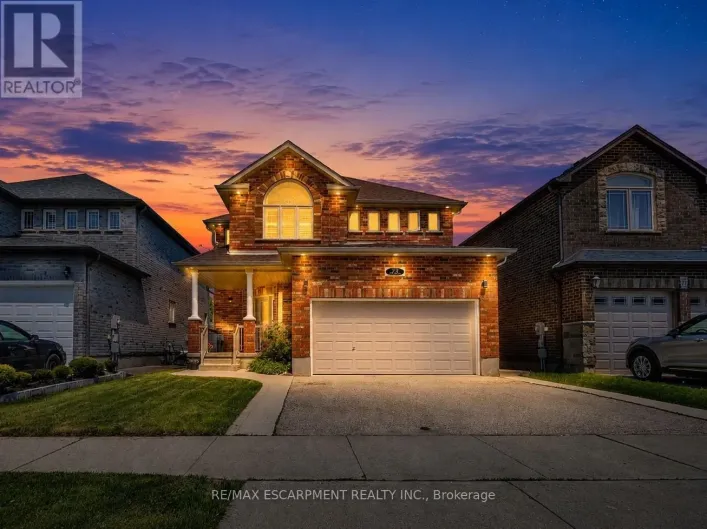 73 FITZGERALD DRIVE, Cambridge