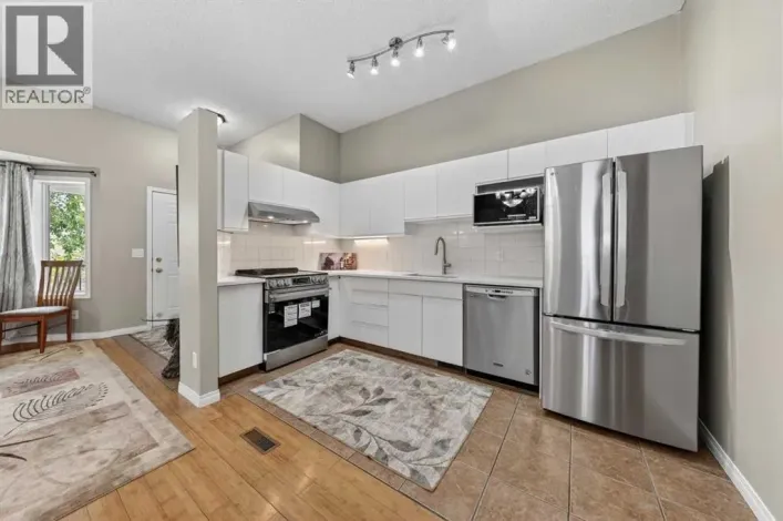 73 Hidden Valley Villas NW, Calgary