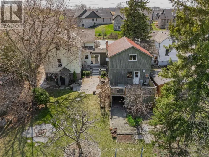 House for sale: 73 QUEEN STREET, Puslinch
