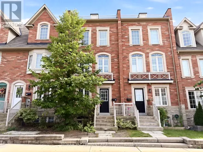 Row / Townhouse for sale: 73 TED WRAY CIRCLE, Toronto