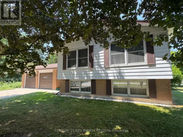 730 GLOVER CRESCENT, Strathroy-Caradoc