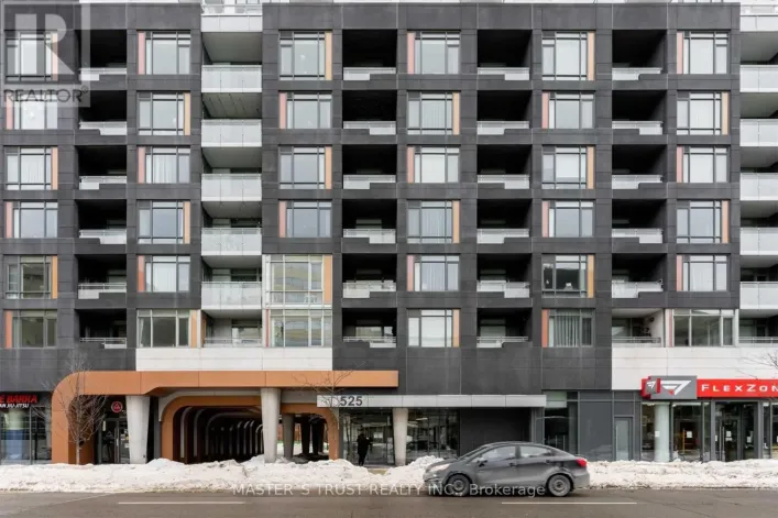 731 - 525 ADELAIDE STREET W, Toronto