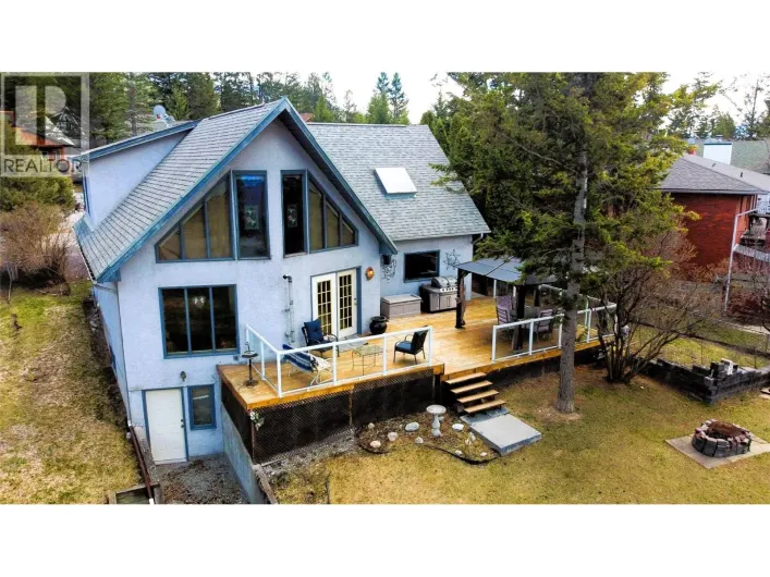 7319 Glacier Drive, Radium Hot Springs
