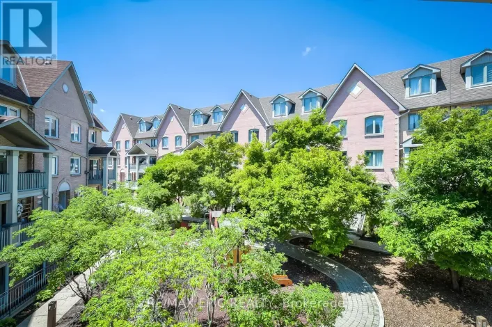 732 - 75 WELDRICK ROAD E, Richmond Hill