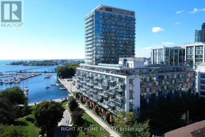 732 - 90 STADIUM ROAD, Toronto