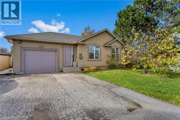 7321 DORCHESTER Road, Niagara Falls