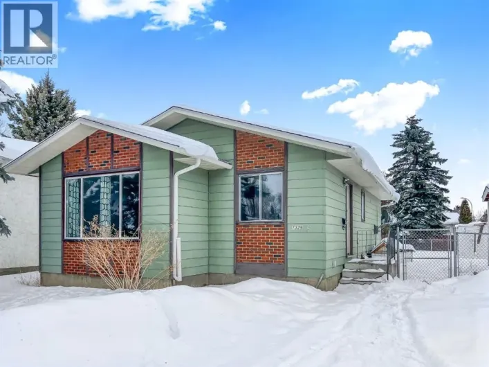 7329 99 Street, Grande Prairie