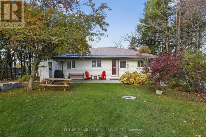 House for sale: 733 MARBLE POINT ROAD, Marmora and Lake