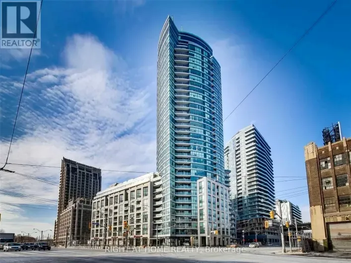 734 - 600 FLEET STREET, Toronto